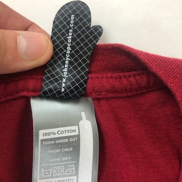 Johny Cupcake Cranberry T shirt Size Small Fashion - Picture 6 of 8